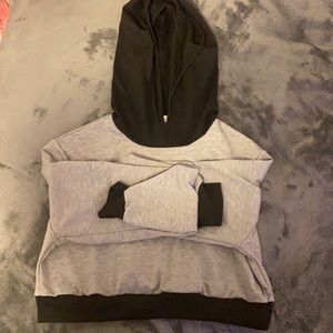 cropped hoodie